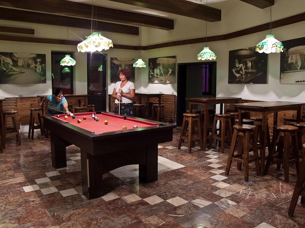 Hotel Castel Dracula Piatra Fantanele Εξωτερικό φωτογραφία