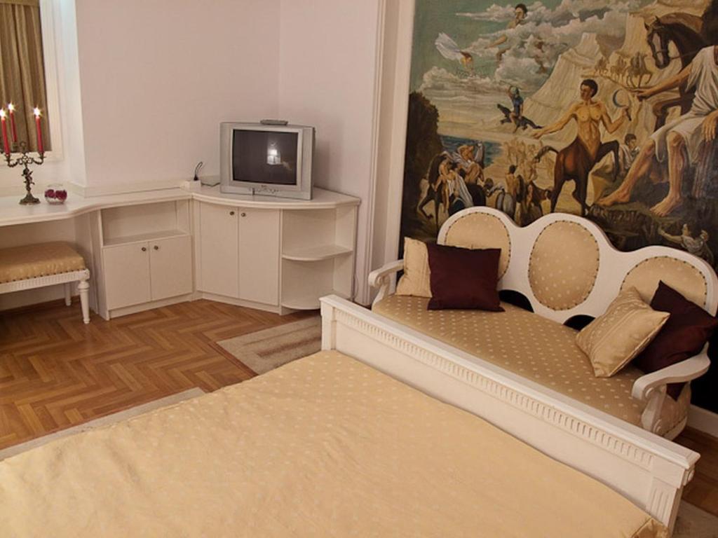 Hotel Castel Dracula Piatra Fantanele Εξωτερικό φωτογραφία